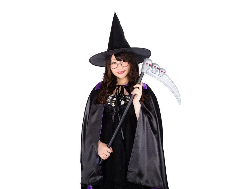 ハロウィン仮装の３０代に人気なのは 大人の女性におすすめコスプレ